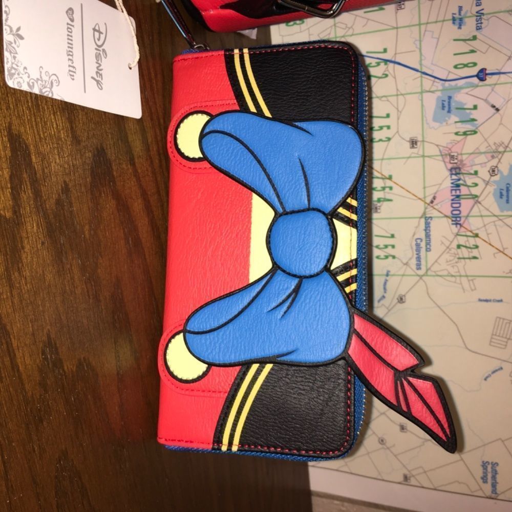 Loungefly Pinocchio bundle  - Picture 3 of 4